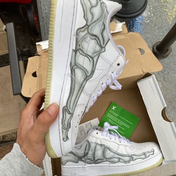 AF1 - Picture 9 of 14